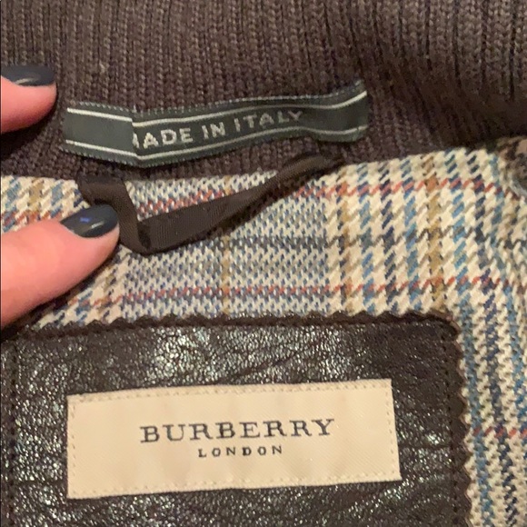Burberry warm coat - Picture 7 of 8